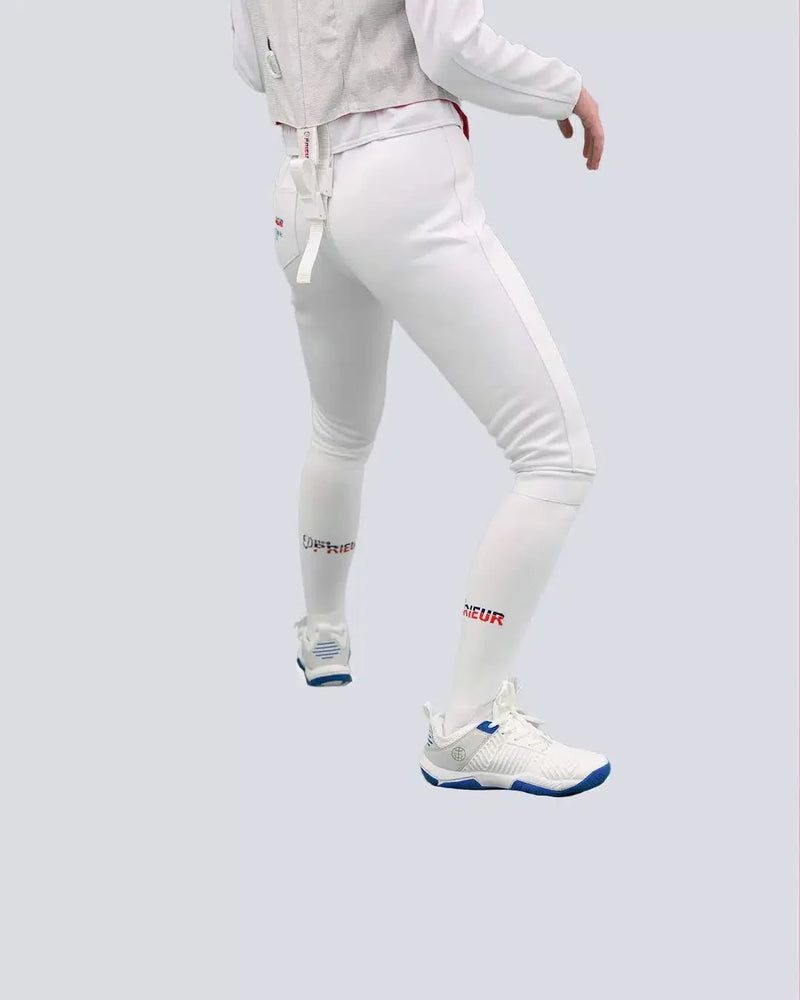 Choosing the Best Fit: Fencing Socks vs. Regular Sports Socks - Prieur USA