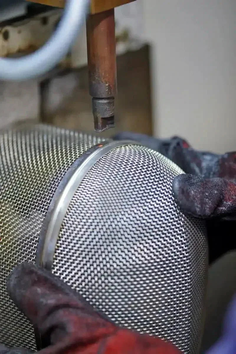Fencing Mask Maintenance: 6 Essential Steps to Keep Your Mask Safe and Long-Lasting - Prieur USA