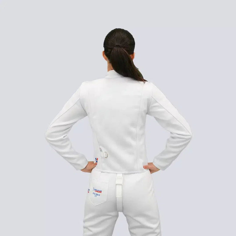 How Should a Fencing Jacket Fit? Fit Tips for Every Body Type - Prieur USA