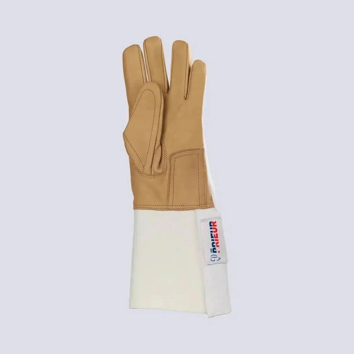 Must-Have Fencing Accessories To Ensure Your Success