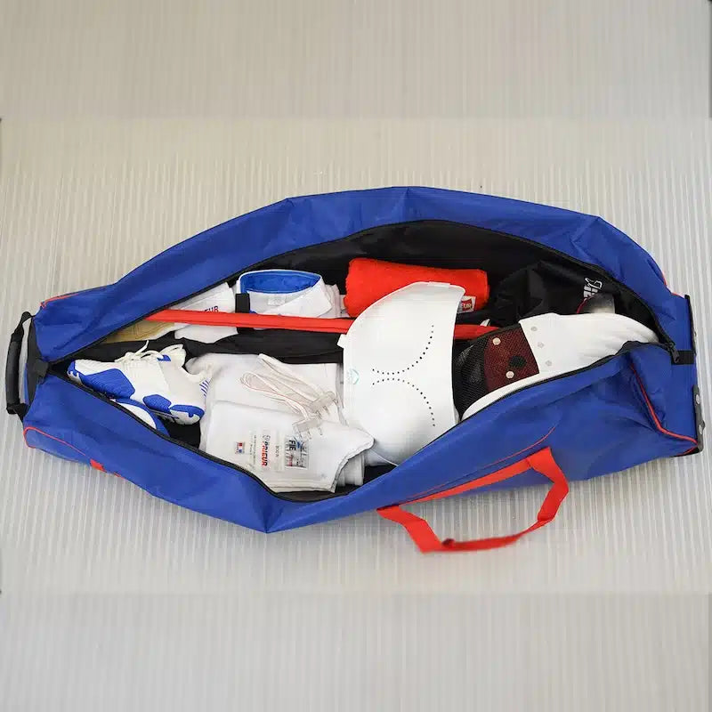Elite fencing bag detail